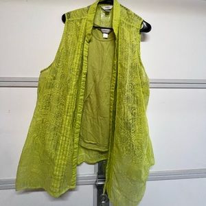 Women’s 3X top (two tops)